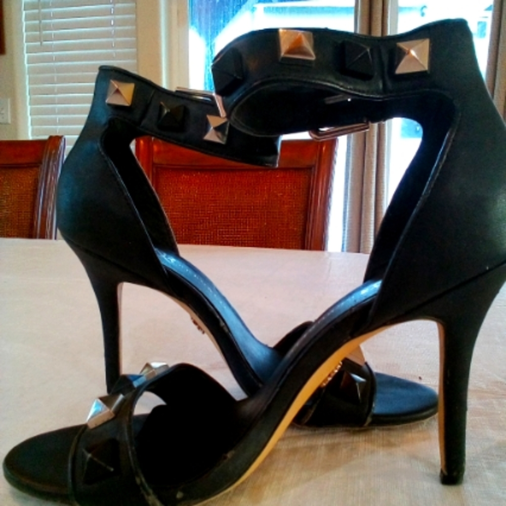Rock & Revival Studded Strap Stilettos   Sz 9m